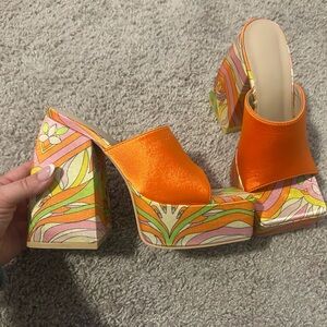 Women’s Size 6/6.5 70’s Disco Heels
